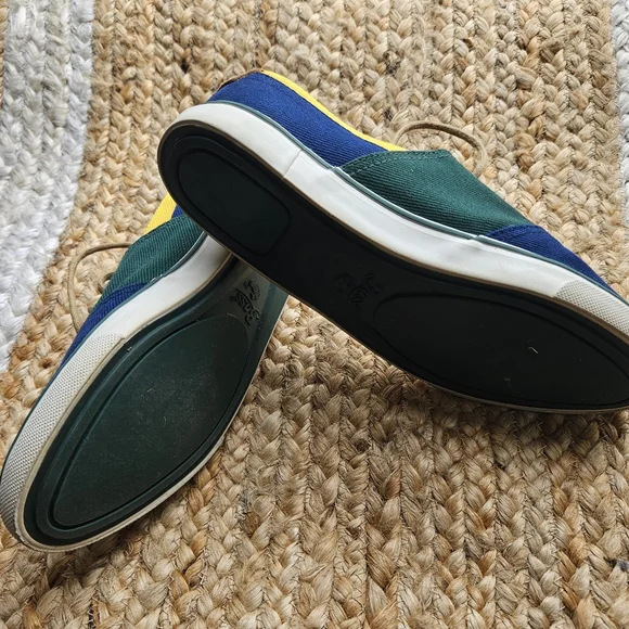 Snickers - Picture 4 of 5